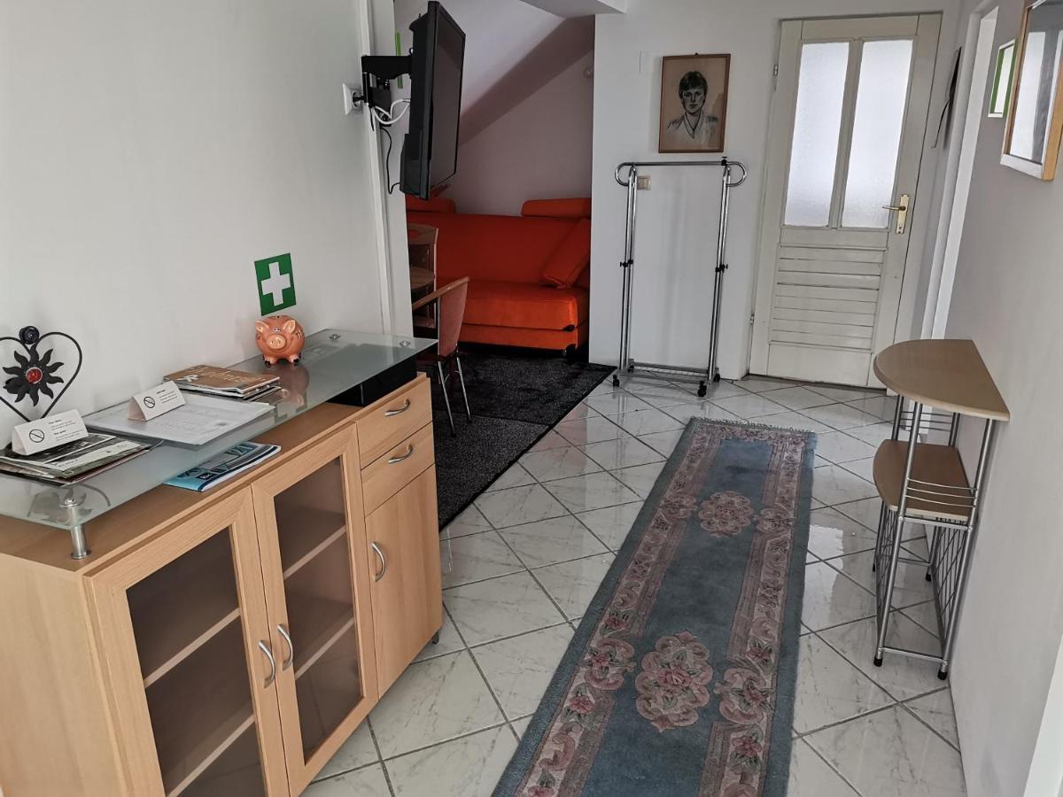 Panorama Apartman Molvice Bagian luar foto